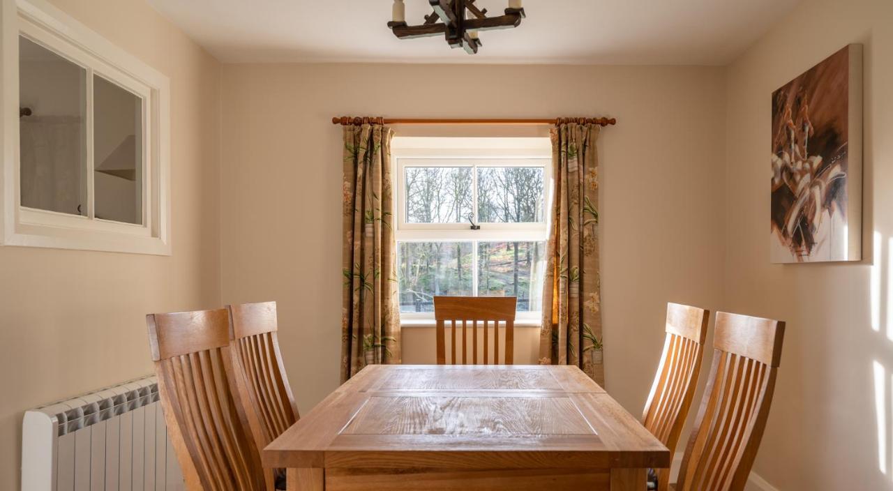 Jubilee Cottage Rusland Extérieur photo